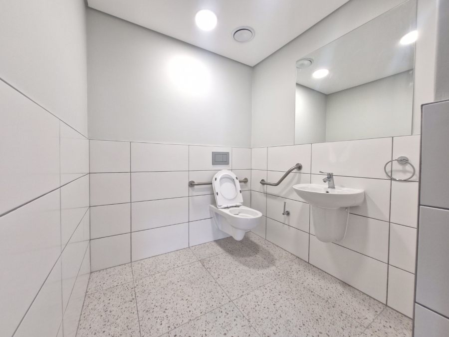 To Let Commercial Property for Rent in Stikland Industrial Western Cape